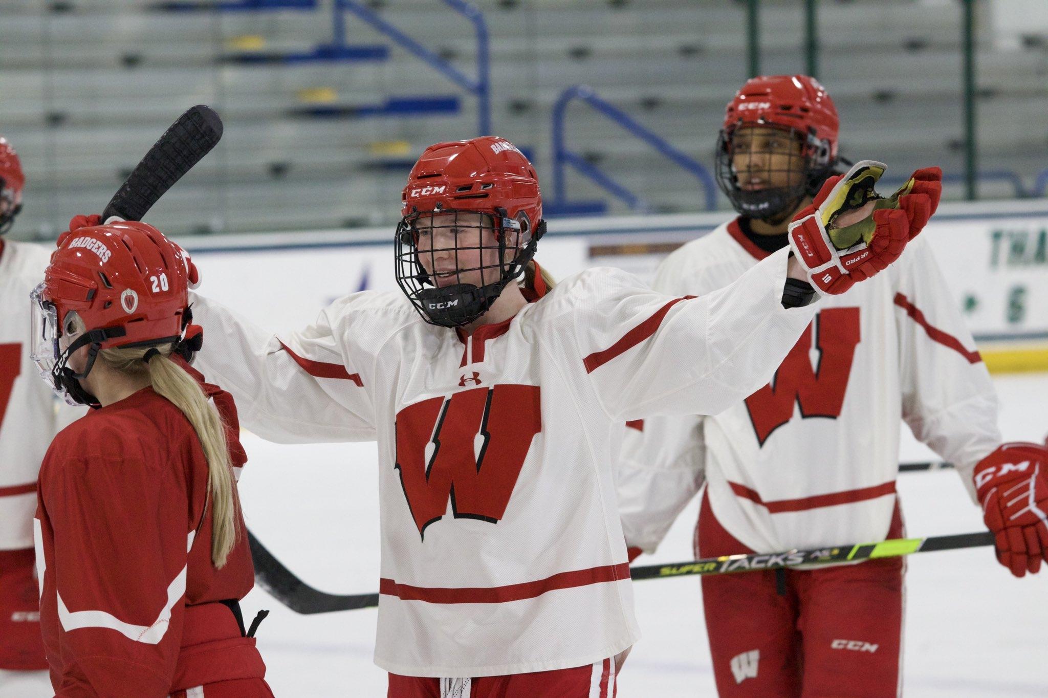 Wisconsin women's ice hockey