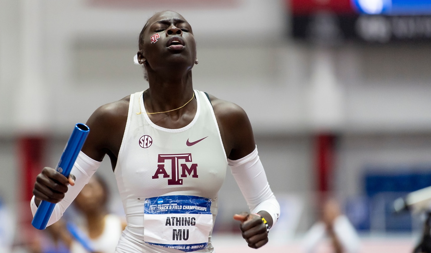 Texas A&M's Athing Mu won the women's 400m.